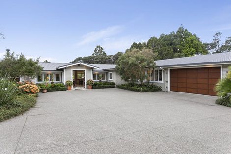 Photo of property in 152k Parker Road, Oratia, Auckland, 0604