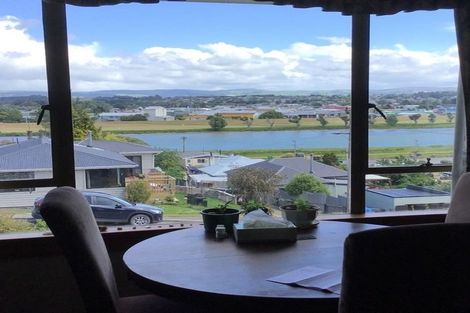 Photo of property in 39 Stamford Street, Balclutha, 9230