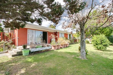 Photo of property in 2 Cabot Place, Flaxmere, Hastings, 4120