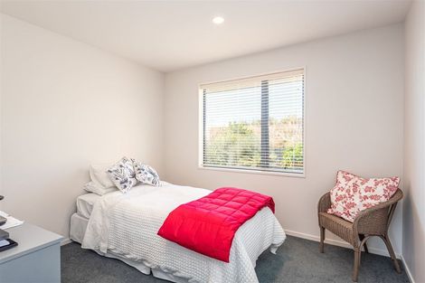 Photo of property in 19 Hamlet Lane, Heathcote Valley, Christchurch, 8022