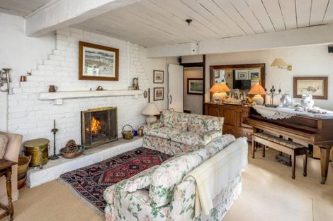 Photo of property in 1 Kohutuhutu Road, Raumati Beach, Paraparaumu, 5032