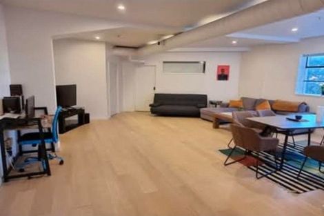 Photo of property in Quantum On Thorndon Quay, 4/163c Thorndon Quay, Pipitea, Wellington, 6011