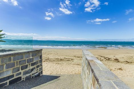 Photo of property in 3/309 Beach Road, Campbells Bay, Auckland, 0630