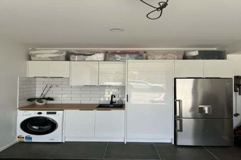 Photo of property in 8 Berba Lane, Westgate, Auckland, 0814