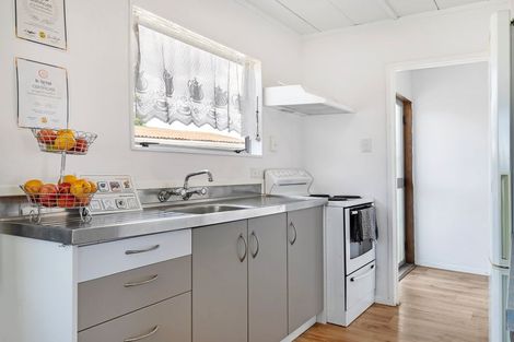 Photo of property in 47 Farnworth Crescent, Whakatane, 3120