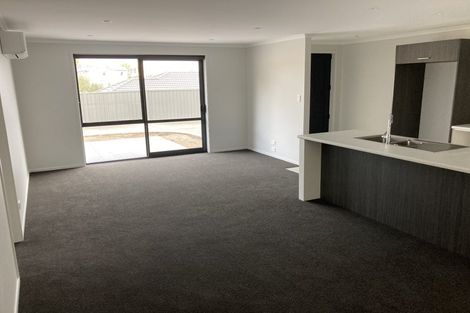 Photo of property in 7 Albatross Lane, Welcome Bay, Tauranga, 3112