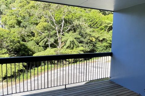 Photo of property in 2/8 Kaitawa Road, York Bay, Lower Hutt, 5013