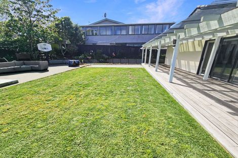 Photo of property in 121 Queens Road, Waikanae Beach, Waikanae, 5036