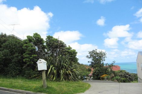 Photo of property in 47 Waitea Road, Muriwai, 0881