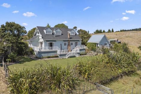 Photo of property in 176 Valley Road, Waitoki, Kaukapakapa, 0871