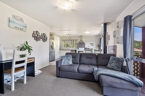 Photo of property in 6b Glover Place, Onerahi, Whangarei, 0110