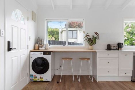 Photo of property in 7d Yeoman Place, Howick, Auckland, 2014