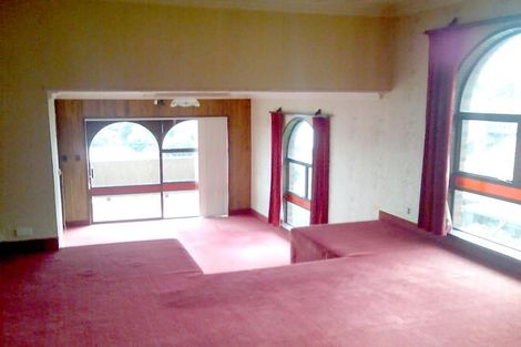 Photo of property in 8 Brigid Place, Mount Pleasant, Christchurch, 8081