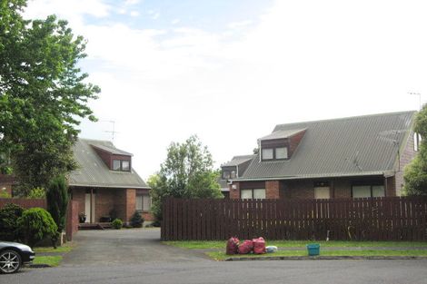 Photo of property in 3/28 Ross Martin Court, Conifer Grove, Takanini, 2112