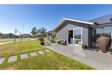 Photo of property in 1 Tara Crescent, Woodend, 7610
