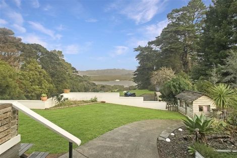 Photo of property in 14 Chenery Road, Red Beach, 0932