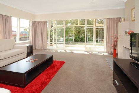 Photo of property in 1/11 Anne Mclean Drive, Bayview, Auckland, 0629