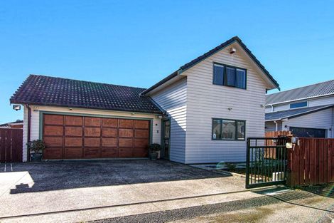 Photo of property in 7 Paloma Court, Hillpark, Auckland, 2102