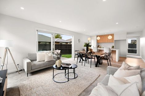 Photo of property in 43 Maanihi Drive, Rototuna North, Hamilton, 3210