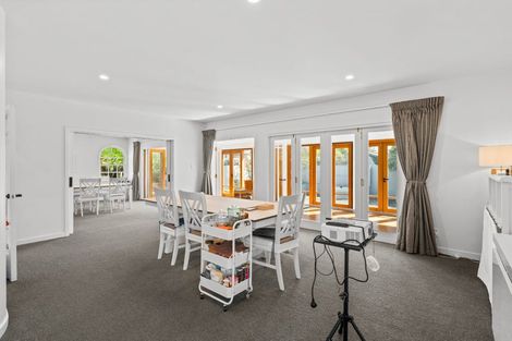 Photo of property in 68 Greers Road, Burnside, Christchurch, 8041