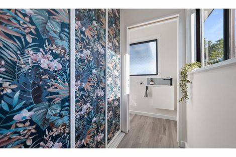 Photo of property in 263 Lake Terrace Road, Shirley, Christchurch, 8061