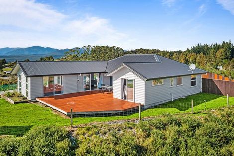 Photo of property in 343 Woodstock-rimu Road, Ruatapu, Hokitika, 7883