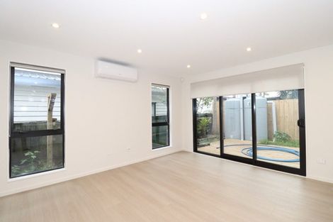 Photo of property in 14a Gulf Crest, Bucklands Beach, Auckland, 2012