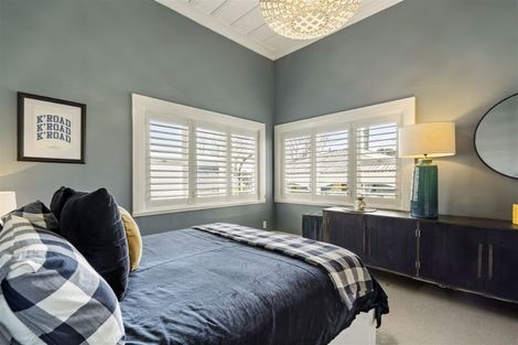 Photo of property in 15 North Avenue, Narrow Neck, Auckland, 0624