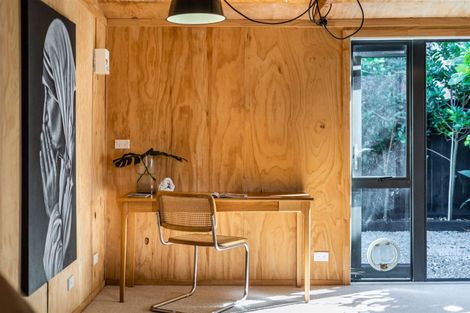 Photo of property in 17 Karamu Street, Te Atatu Peninsula, Auckland, 0610