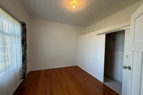 Photo of property in 104 Centennial Avenue, Waitara, 4320