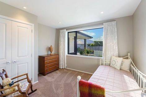 Photo of property in 36 Titoki Road, Waikanae Beach, Waikanae, 5036
