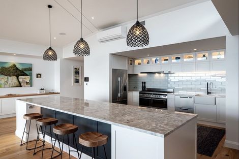 Photo of property in 2 Hemi Place, Tairua, 3508