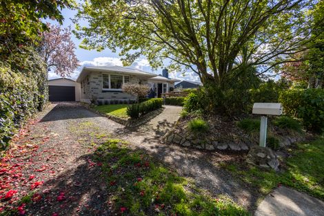 Photo of property in 4 Glover Street, Leamington, Cambridge, 3432