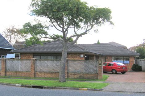Photo of property in 21b Eastern Beach Road, Eastern Beach, Auckland, 2012