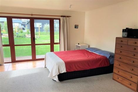 Photo of property in 28 Rata Street, Wanaka, 9305