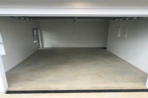 Photo of property in 1 Danden Way, Pukekohe, 2120