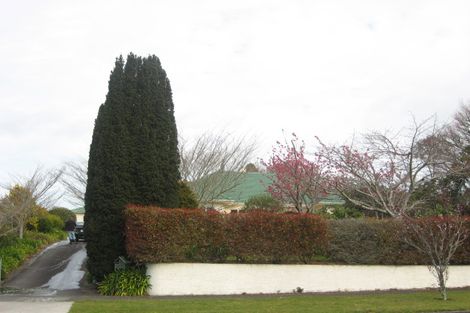 Photo of property in 2 Glanville Road, Stratford, 4332