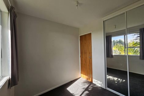Photo of property in 2/25 Moire Road, Massey, Auckland, 0614