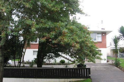 Photo of property in 10 Choice Avenue, Henderson, Auckland, 0612