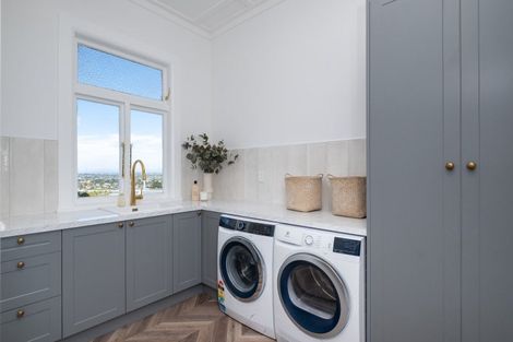 Photo of property in 44 Simla Terrace, Hospital Hill, Napier, 4110