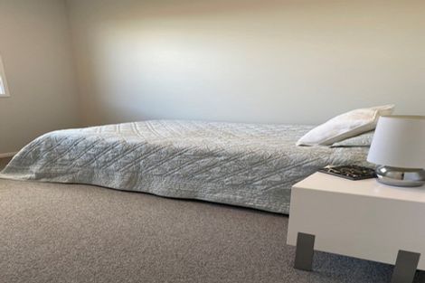 Photo of property in 1 Komata Crescent, Papamoa Beach, Papamoa, 3118