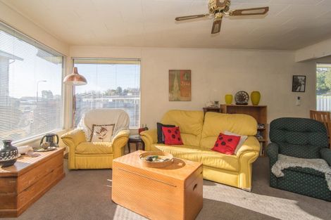 Photo of property in 6 Clyde Carr Crescent, Waimataitai, Timaru, 7910