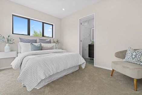 Photo of property in 1/18 Hutchinsons Road, Bucklands Beach, Auckland, 2014