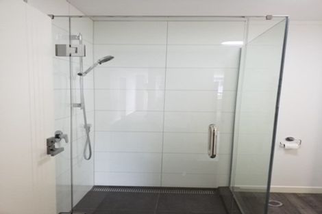 Photo of property in 2/32 Marion Street, Silverstream, Upper Hutt, 5019