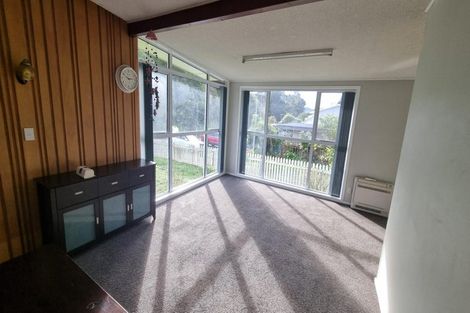 Photo of property in 108 Middleton Road, Churton Park, Wellington, 6037