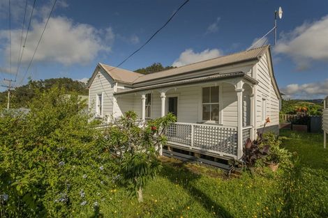 Photo of property in 316 Wharf Road, Coromandel, 3506