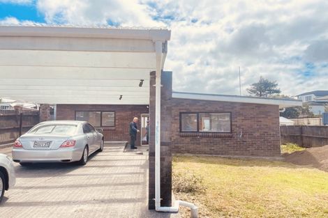 Photo of property in 3 Ross Avenue, Papatoetoe, Auckland, 2025