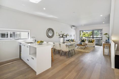 Photo of property in 13/27 Powell Street, Avondale, Auckland, 1026