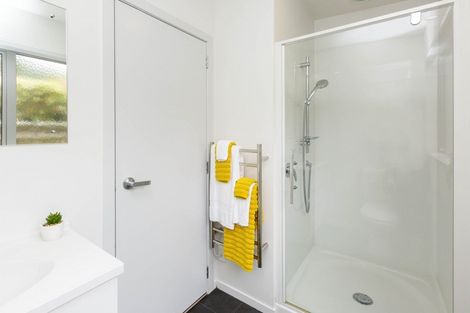 Photo of property in 16 Lane Street, Wallaceville, Upper Hutt, 5018