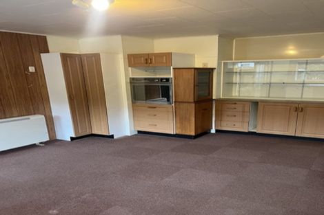 Photo of property in 18 Utauta Street, Waikanae, 5036